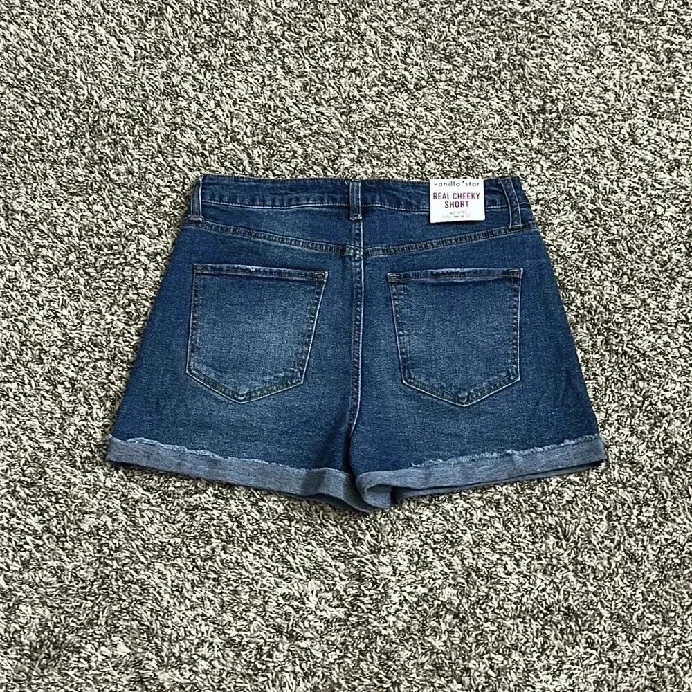 Vanilla Star Shorts for Women - Picture 2 of 4